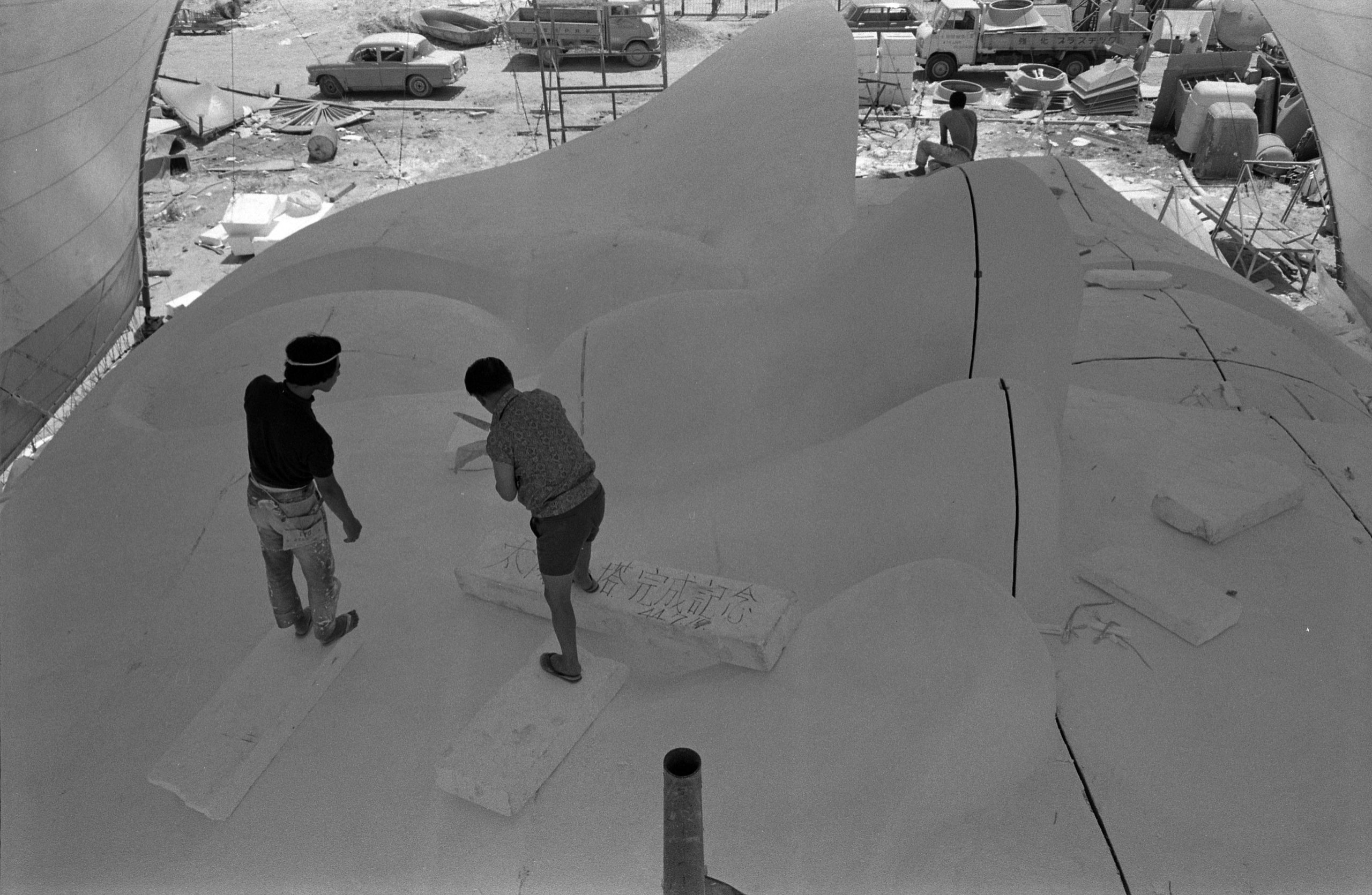 「太陽の顔」原型の拡大作業の様子(撮影:1969年7月19日)1
