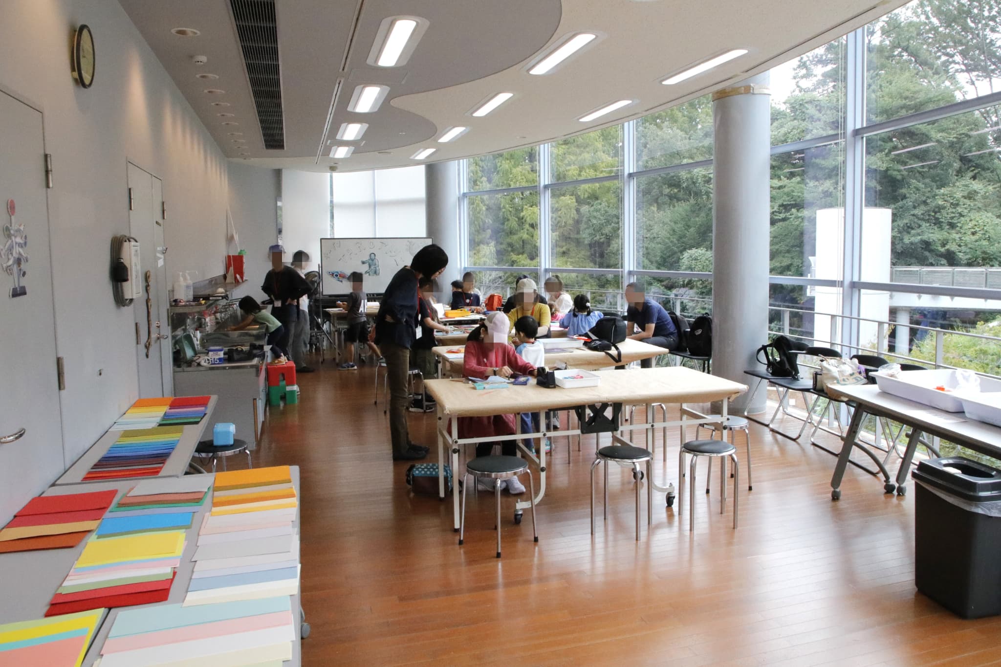 オープンTAROアトリエ　―つくろう！こどもの樹―